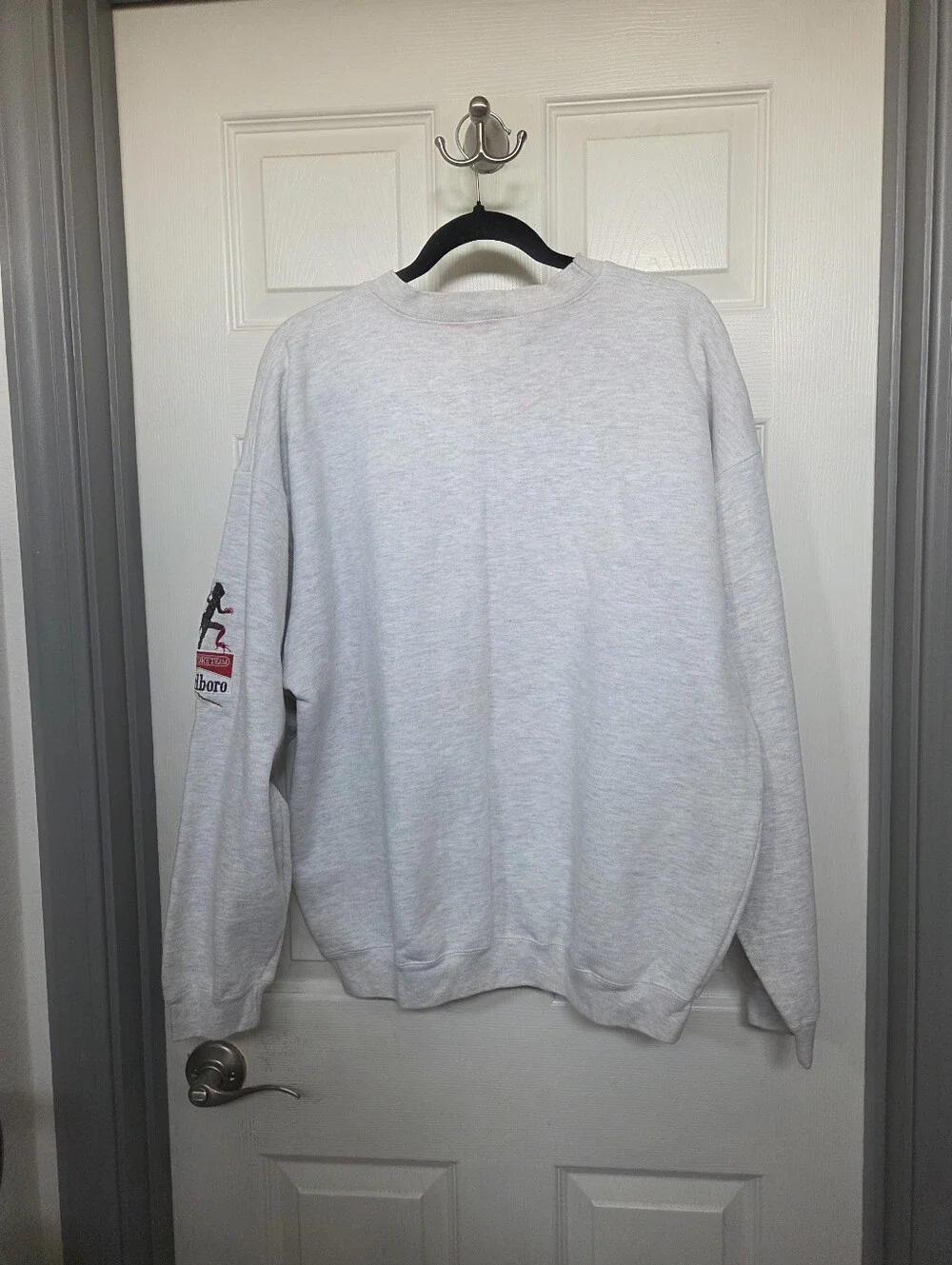 90s Marlboro Adventure Team Gray Sweatshirt With Black Lizard Logo Large Grunge